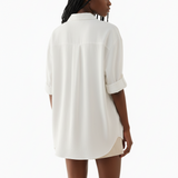 Classic button down in white