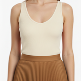 Pleated skirt in brown