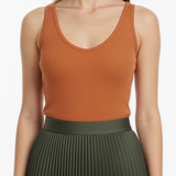 Pleated skirt in olive